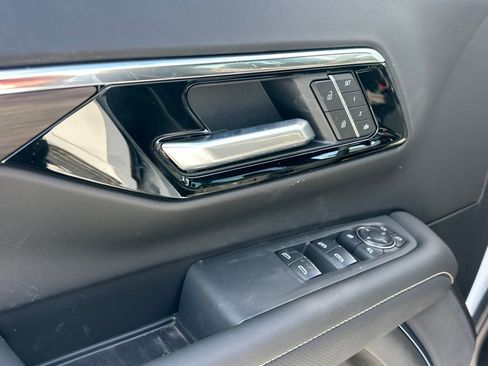 New 2026 Chevrolet Suburban Premier w/ Sun And Tow Package image 14