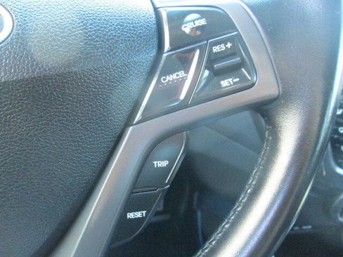 Used 2014 Hyundai Veloster Turbo FWD image 18