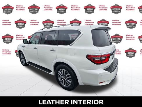 Used 2022 Nissan Armada SL w/ Captain's Chairs Package image 4