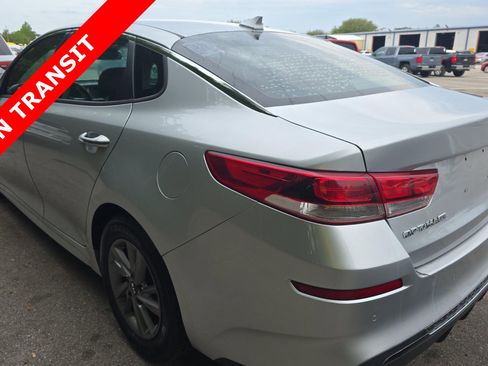 Used 2020 Kia Optima LX FWD image 4