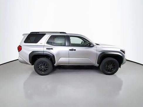 New 2026 Toyota 4Runner SR5 AWD/4WD image 4