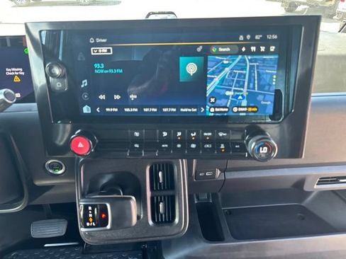 Used 2023 Chevrolet Brightdrop 600 w/ Active Safety Package 2 AWD/4WD image 13