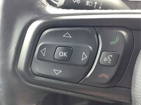 Certified 2022 Jeep Wrangler Unlimited Sport image 27