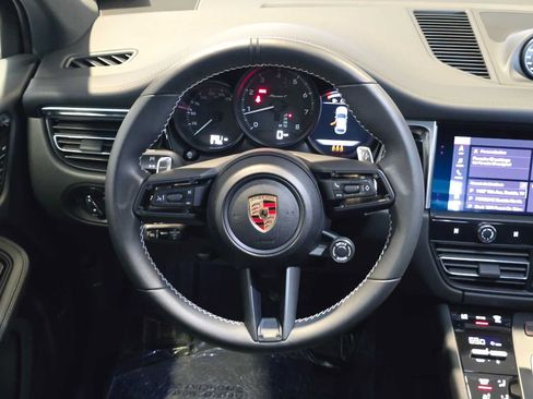 Used 2025 Porsche Macan Turbo AWD/4WD image 21