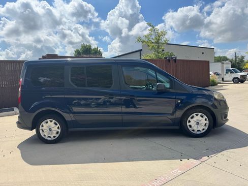 Used 2018 Ford Transit Connect XL FWD image 2