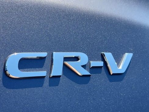 Used 2018 Honda CR-V LX image 29