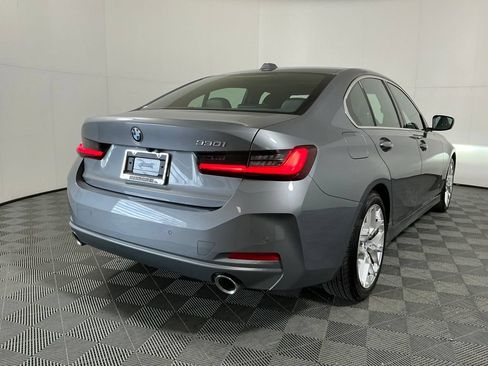 Certified 2025 BMW 330i Sedan w/ Convenience Package RWD image 5