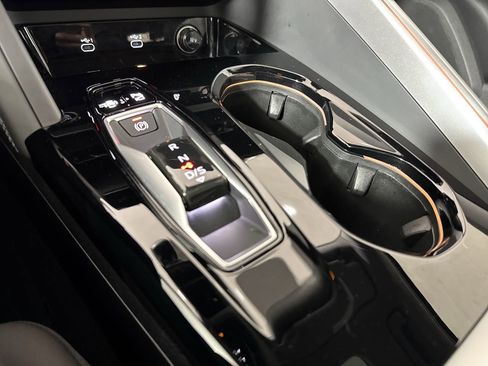 Used 2025 Audi Q5 Premium Plus w/ Premium Plus image 22