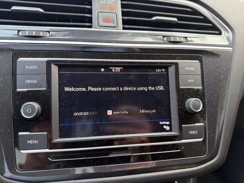 Used 2024 Volkswagen Tiguan S FWD image 11
