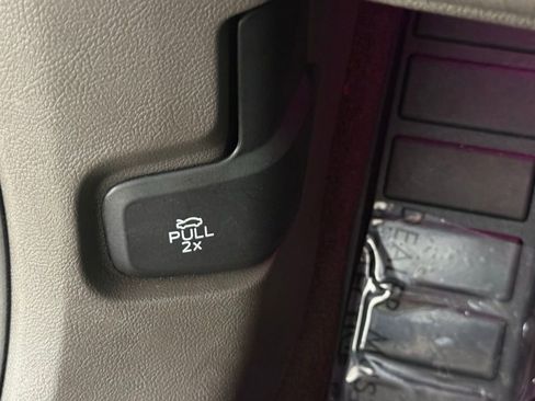 Certified 2022 Lincoln Corsair Reserve w/ Equipment Group 201A image 28