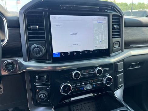 New 2025 Ford F150 Lariat w/ Equipment Group 501A Mid image 28