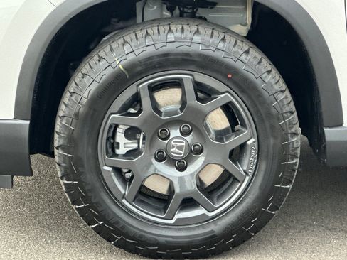 New 2026 Honda Pilot TrailSport image 36