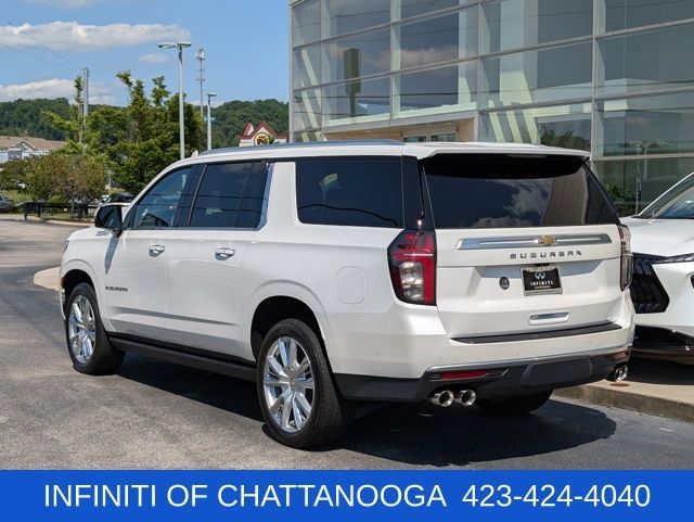 Used 2024 Chevrolet Suburban High Country w/ Advanced Technology Package AWD/4WD image 3