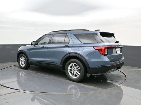 New 2026 Ford Explorer Active w/ Active Comfort Package RWD image 5