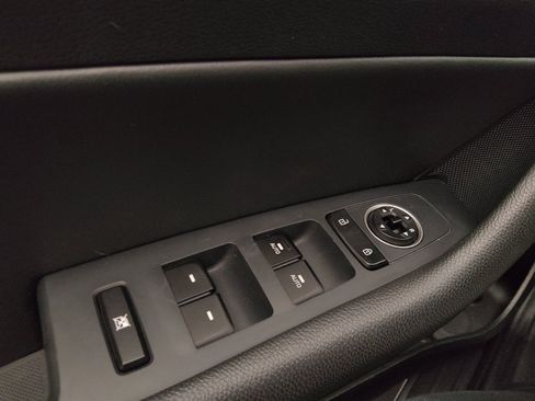 Used 2018 Hyundai Sonata Sport w/ Tech Package 05 FWD image 27