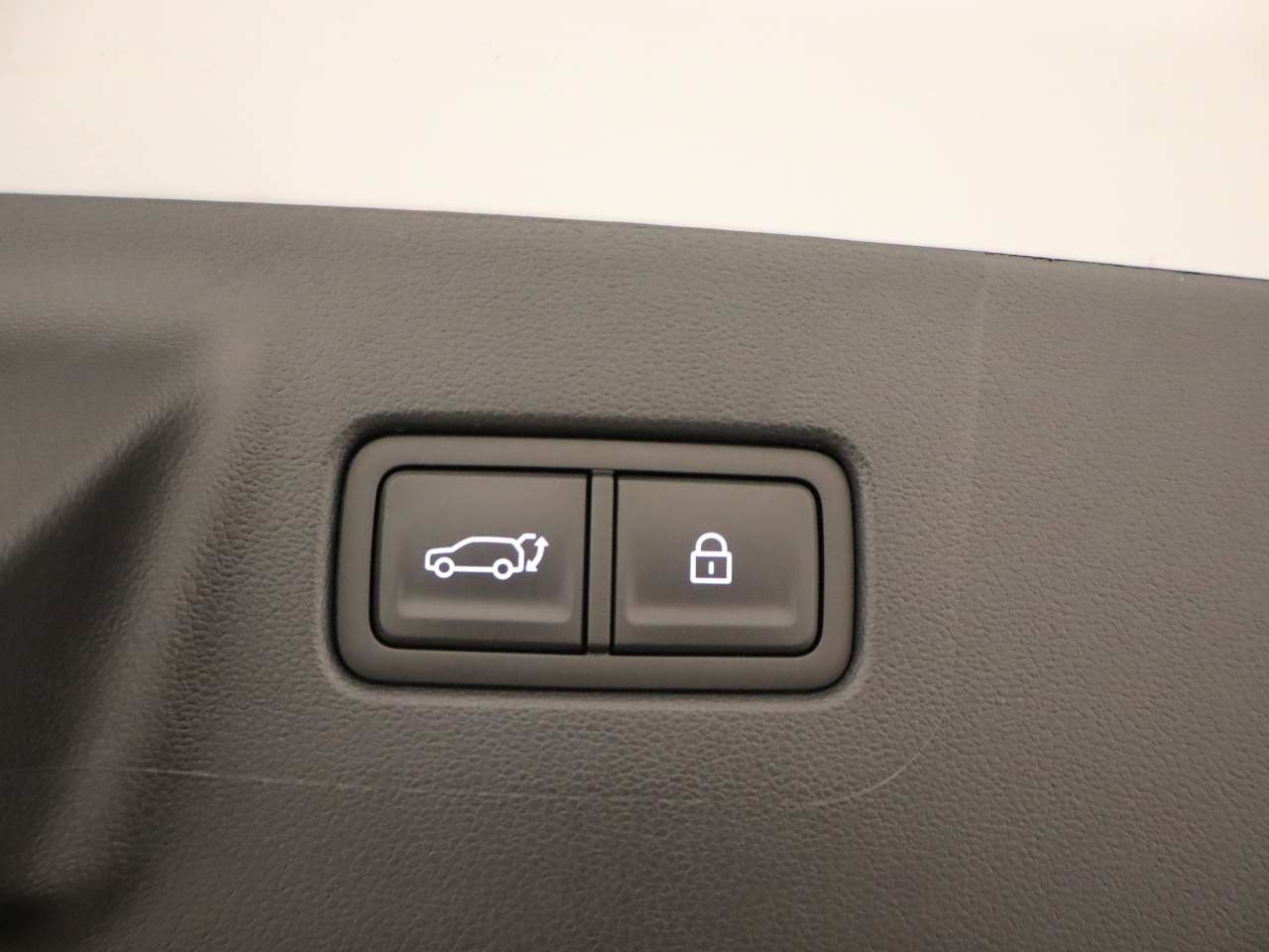 Used 2026 Hyundai Santa Fe Calligraphy FWD image 21