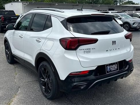 New 2026 Buick Encore GX Sport Touring w/ Advanced Technology Package FWD image 8