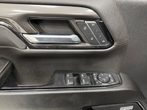 Used 2024 GMC Sierra 2500 AT4 w/ AT4 Premium Plus Package image 18