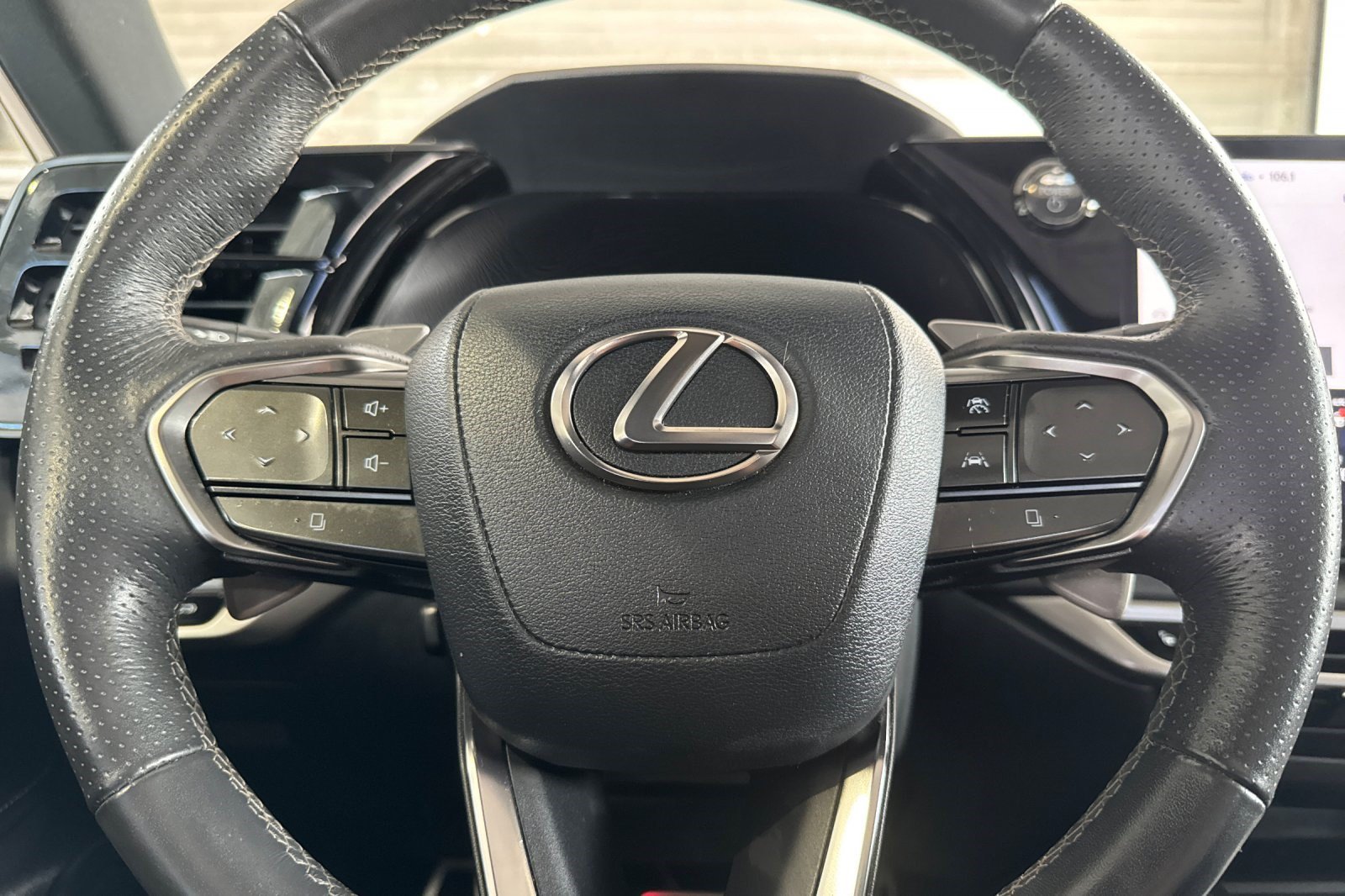 Certified 2023 Lexus RX 500h F Sport w/ Accessory Package (Z1) AWD/4WD image 29