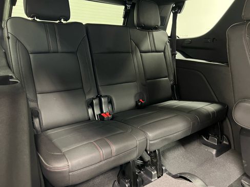 Used 2022 Chevrolet Tahoe RST w/ Luxury Package image 20