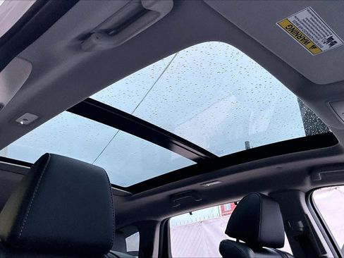 Used 2023 Acura MDX SH-AWD w/ Technology Package image 13