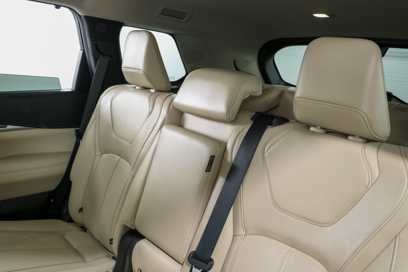 Used 2024 INFINITI QX60 Luxe w/ Vision Package AWD/4WD image 27