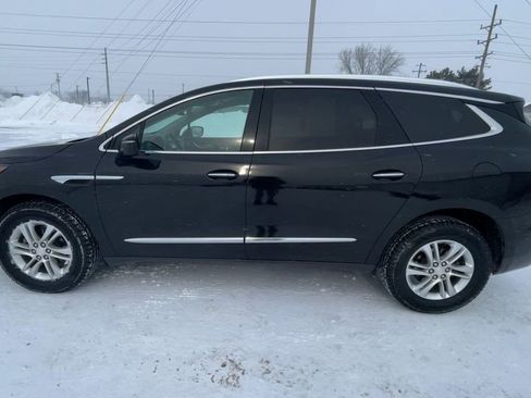 Certified 2021 Buick Enclave Essence image 5