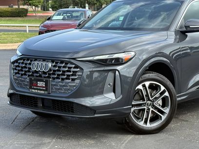 Used 2025 Audi Q5 Premium w/ Convenience Package