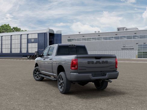 New 2026 RAM 2500 Laramie AWD/4WD image 3