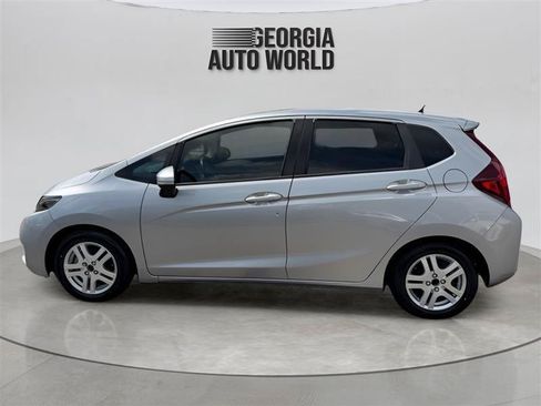 Used 2017 Honda Fit LX image 9