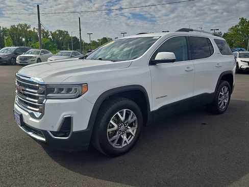 Used 2021 GMC Acadia SLT AWD/4WD image 3