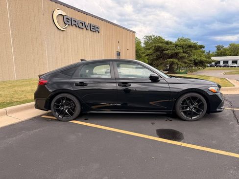 Used 2024 Honda Civic Sport image 7
