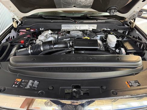 Used 2018 Chevrolet Silverado 3500 High Country AWD/4WD image 30