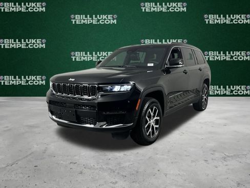 Used 2024 Jeep Grand Cherokee L Limited w/ Luxury Tech Group II image 3