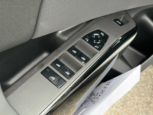 New 2026 BMW X3 xDrive30i w/ Convenience Package AWD/4WD image 14