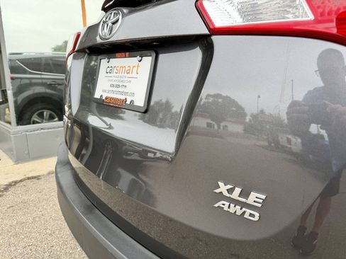 Used 2015 Toyota RAV4 XLE AWD/4WD image 10