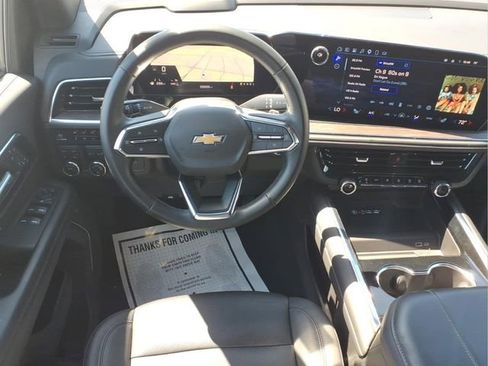 Used 2025 Chevrolet Tahoe LT AWD/4WD image 6