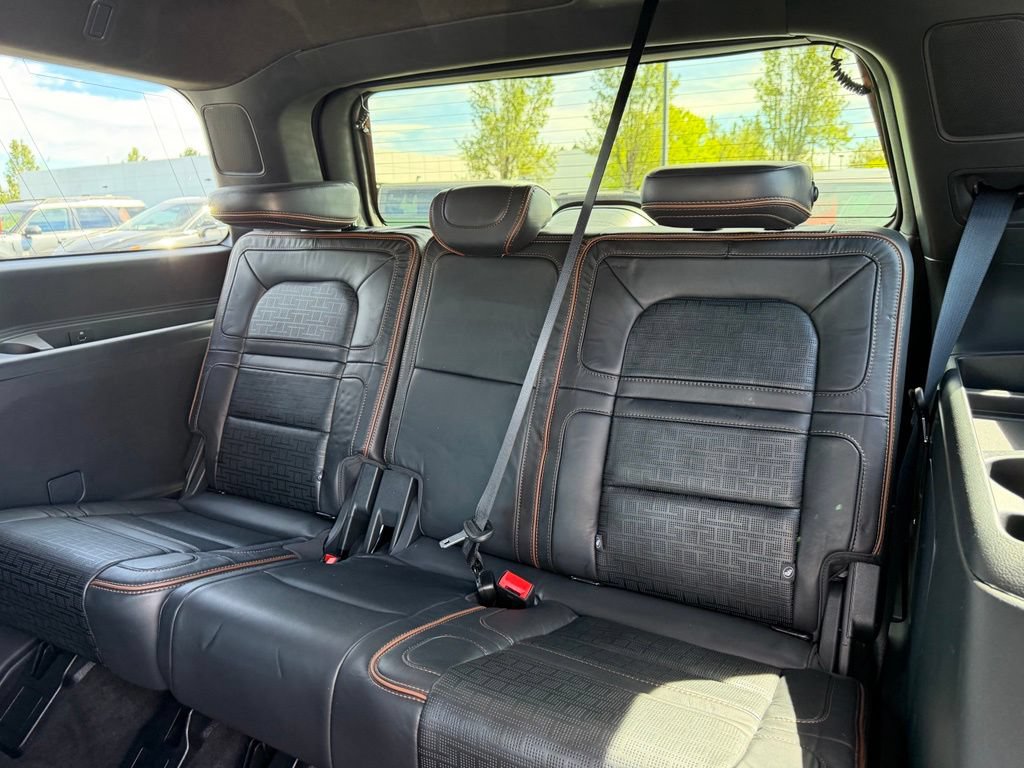 Used 2024 Lincoln Navigator Black Label AWD/4WD image 31