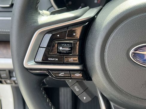 Used 2018 Subaru Outback 2.5i Limited image 25