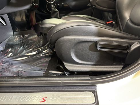 Used 2015 MINI Cooper S FWD image 20