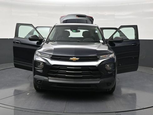 Used 2021 Chevrolet TrailBlazer LS FWD image 33