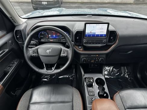 Certified 2023 Ford Bronco Sport Outer Banks w/ Tech Package AWD/4WD image 13