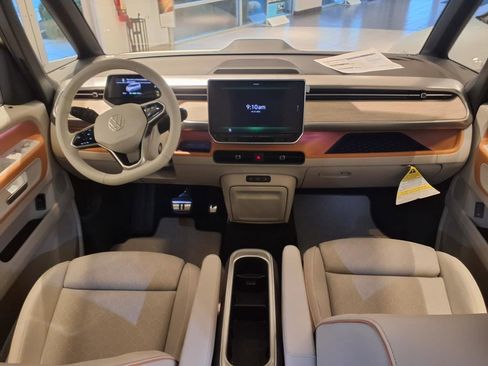 New 2025 Volkswagen ID. Buzz 1st Edition image 11