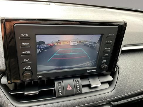 Used 2022 Toyota RAV4 XLE Premium AWD/4WD image 14
