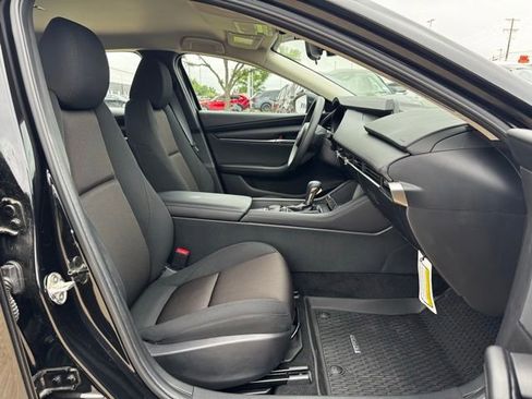 Used 2025 MAZDA MAZDA3 s FWD image 23