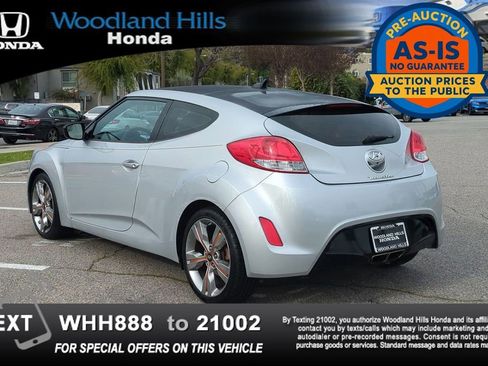 Used 2016 Hyundai Veloster w/ Option Group 02 image 7
