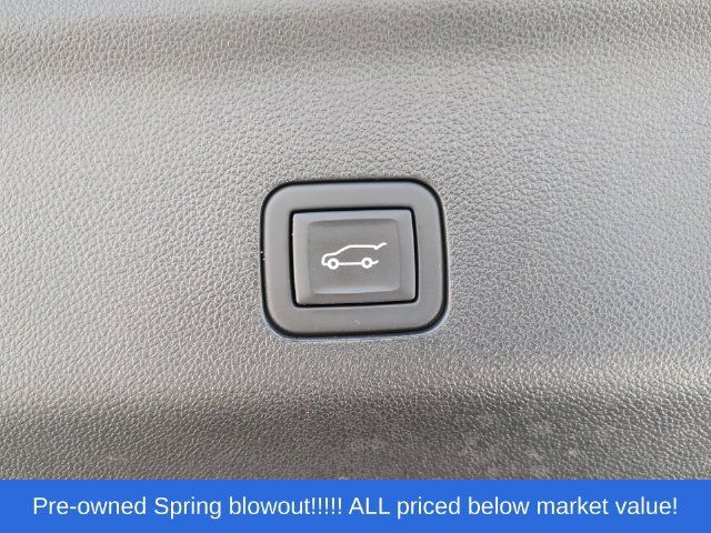 Used 2024 Cadillac Escalade V w/ Heavy-Duty Trailer Package AWD/4WD image 46