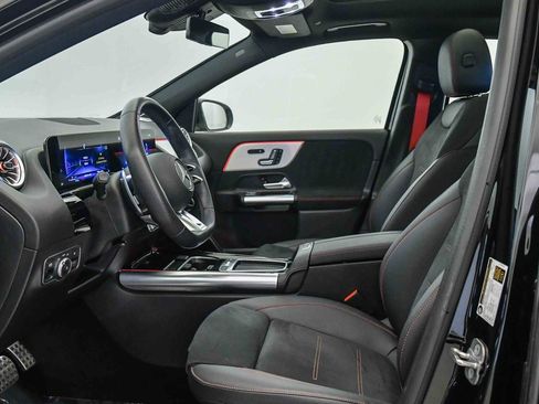 Used 2024 Mercedes-Benz GLA 35 AMG 4MATIC image 29