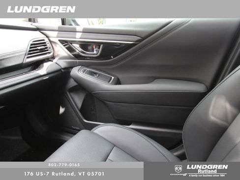 Used 2023 Subaru Outback Limited image 23