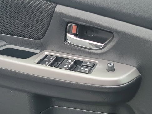 Used 2016 Subaru Crosstrek 2.0i Premium image 22